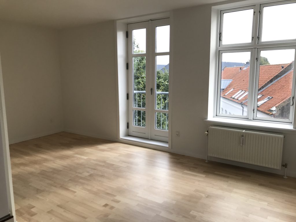 akseltorv 7, 3, 310 kolding lejlighed vaskemulighed franskaltan fransk altan centrum stor leljlighed grønt område have boda ejendomme ambo ejendomsservice